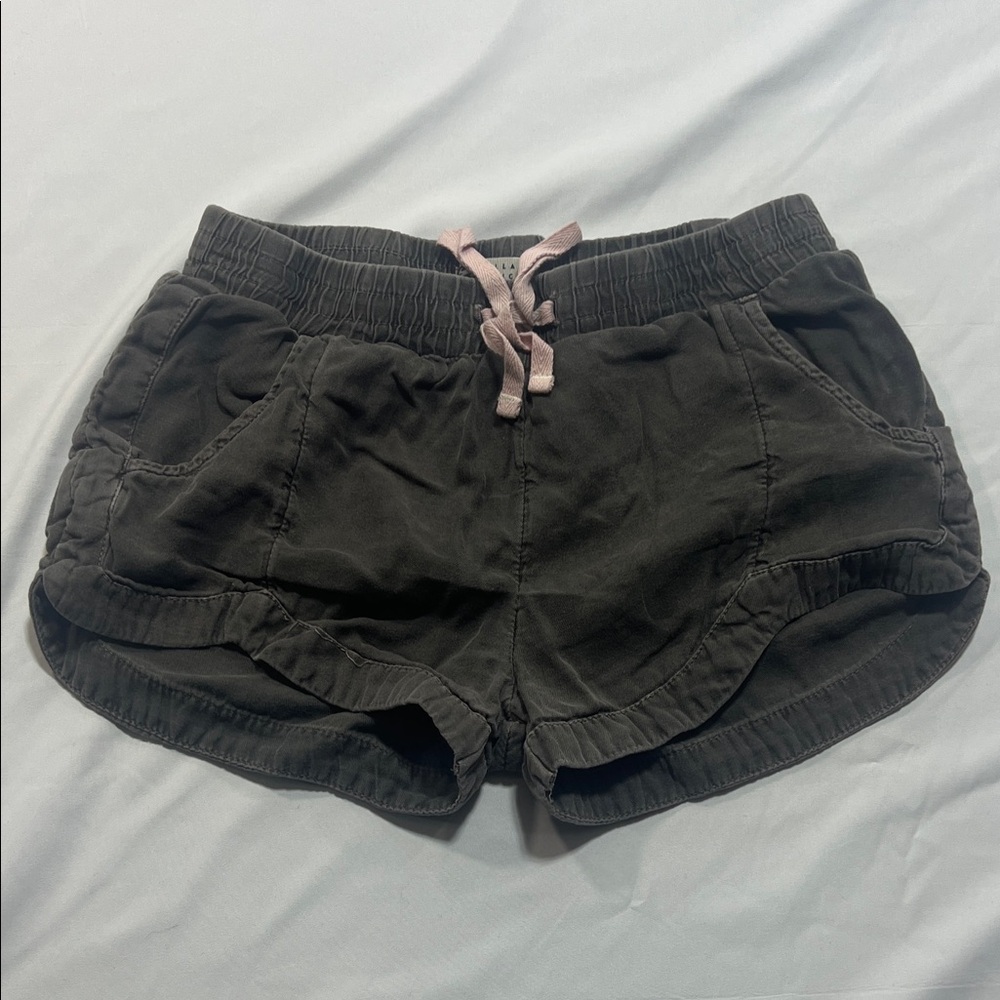 Billabong youth girls size large shorts grey cotton blend